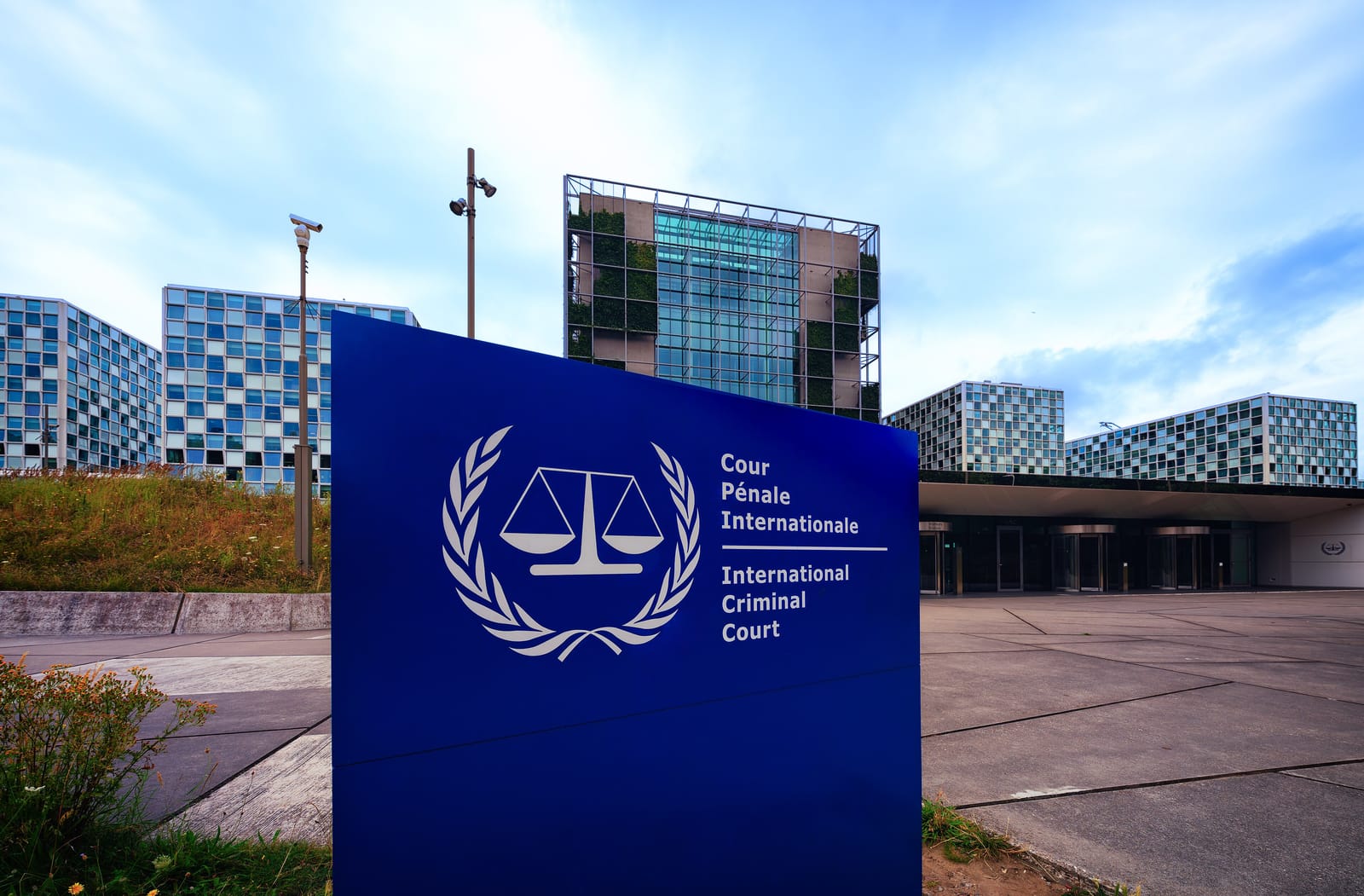 THREE WEEKS AFTER A VISIT BY THE ICC DEPUTY PROSECUTOR, CHAD ANNOUNCES ITS WITHDRAWAL FROM THE COURT