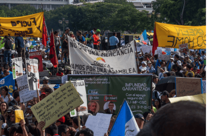 Manifestation contre la corruption et pour la chute du président en mai 2015.